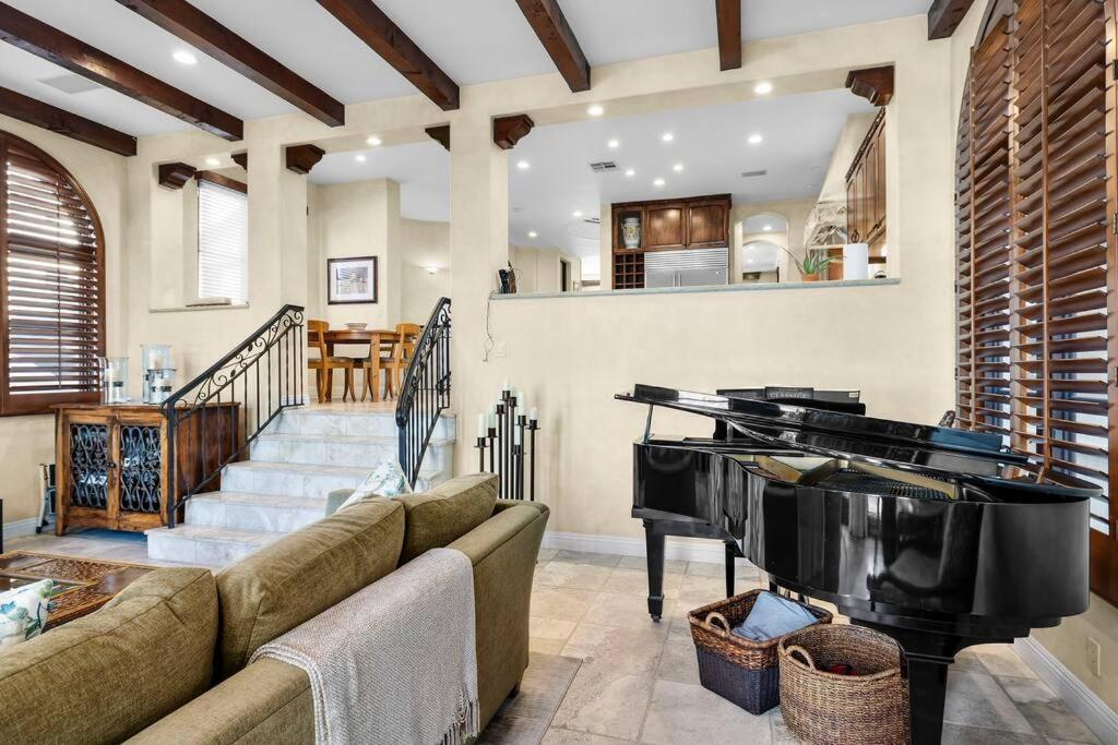 Elegant Mediterranean Waterfront Casa vacanze Los Angeles